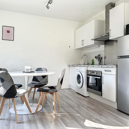 Charmant Appartement Avec Terrasse Parking Ispagnac Экстерьер фото